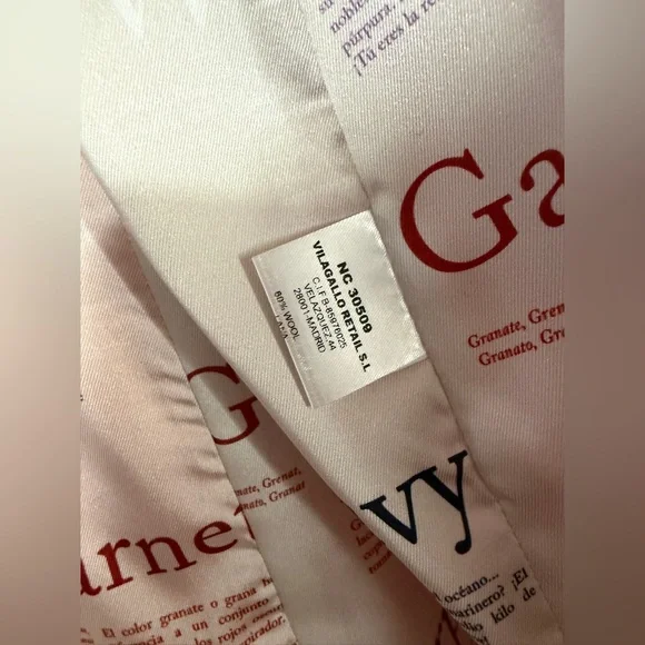 NWOT. Woman’s Vilagallo Lucia Neon Wool Blend Coat in Orange. Size 40 EU. - Picture 13 of 15